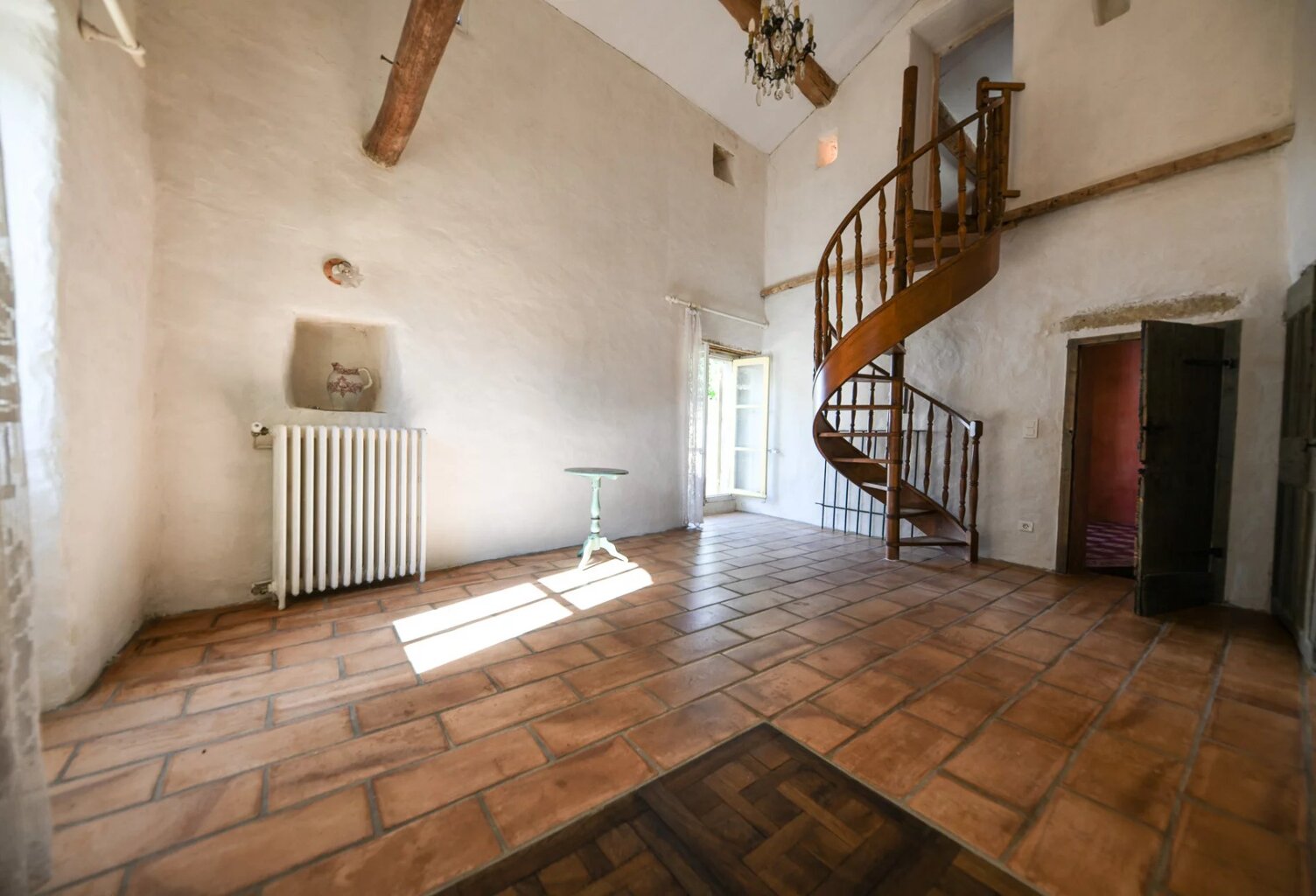 Maison de village en pierre — photo 1