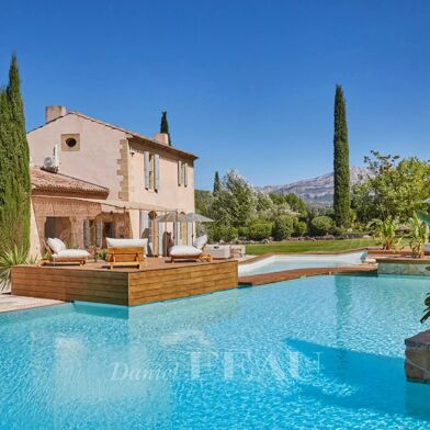 Maison 12 pièces 4690000 €