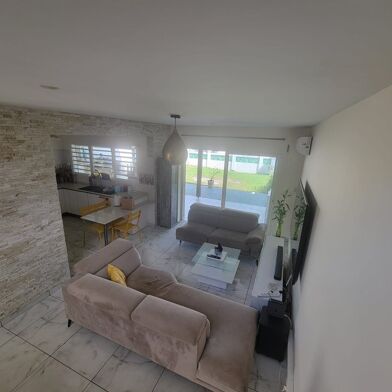 Maison 4 pièces 320000 €