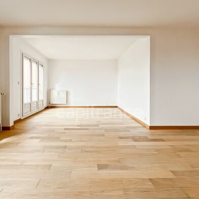 Appartement 4 pièces 215000 €