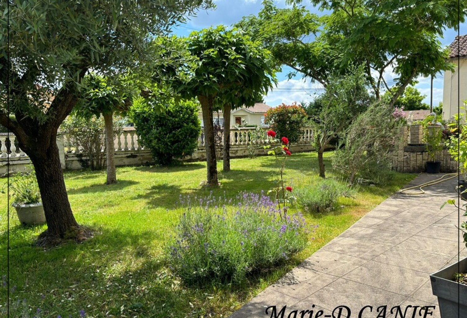 Maison — photo 1