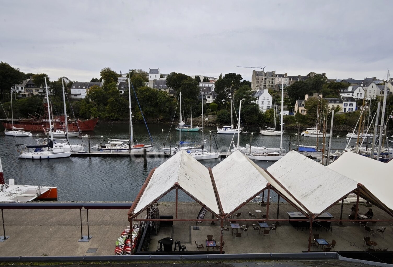 Local commercial potentiel quai du port rhu à vendre DOUARNENEZ (29) — photo 1
