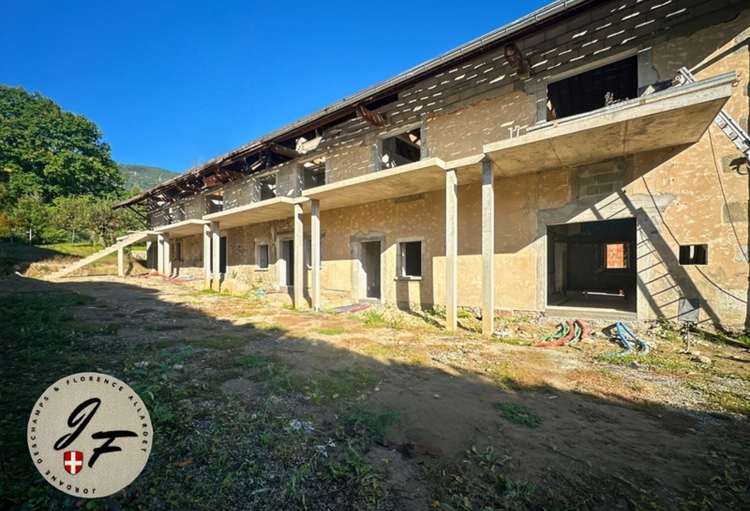 DERNIER DUPLEX DISPONIBLE – T3 LUMINEUX AVEC TERRASSE-AU SEIN DES JARDINS DE CLOTILDE — photo 1