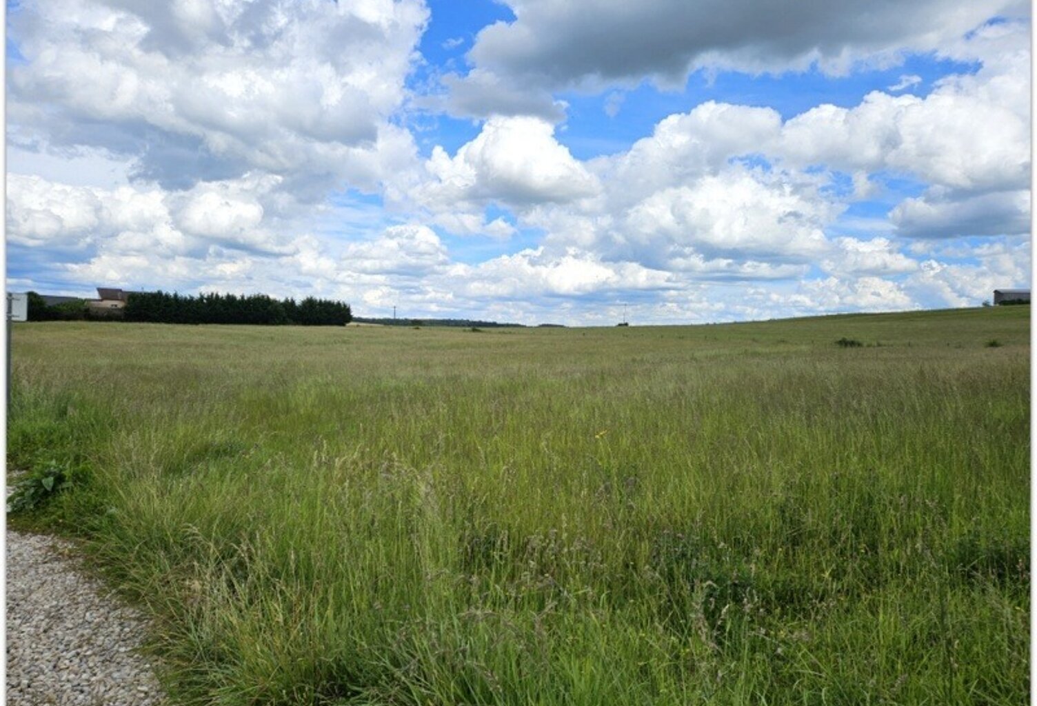 Dpt Vosges (88), à vendre LERRAIN terrain de 1897mé dont 858m² constructible — photo 1