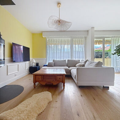 Appartement 4 pièces 469000 €