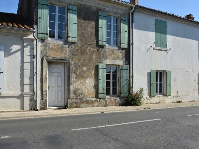Charente-Maritime, Ile d'OLERON, (17) Maison à vendre 4 pièces SAINT PIERRE D'OLERON (17) — photo du bien