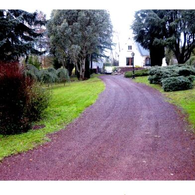 Maison 7 pièces 1700 €