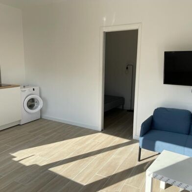 Appartement 1 pièces 820 €