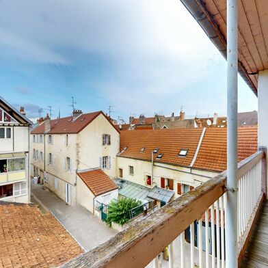 Appartement 2 pièces 760 €