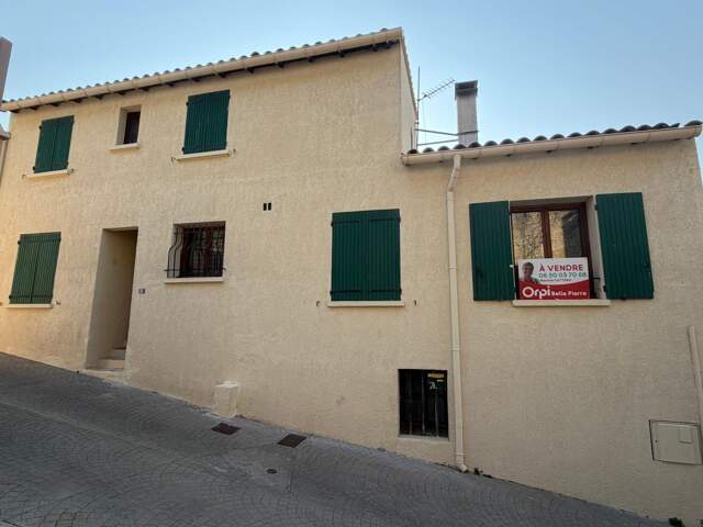 maison de ville 3 chambres avec garage à Montfrin — photo du bien