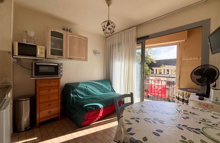 Appartement avec coin nuit et terrasse — photo 3