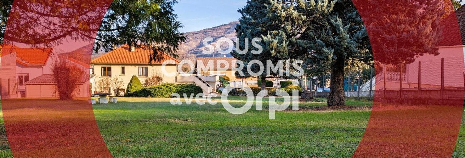 Terrain  775 m² à vendre à Vic-le-Comte (63270)