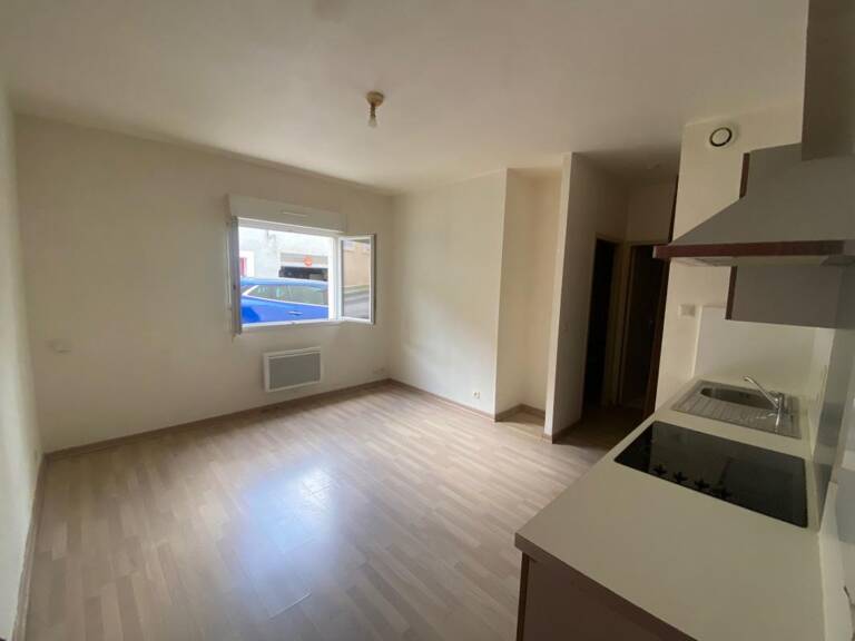 Appartement À Vendre — photo 1