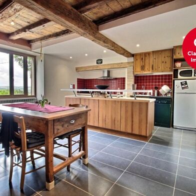 Maison 4 pièces 921 €