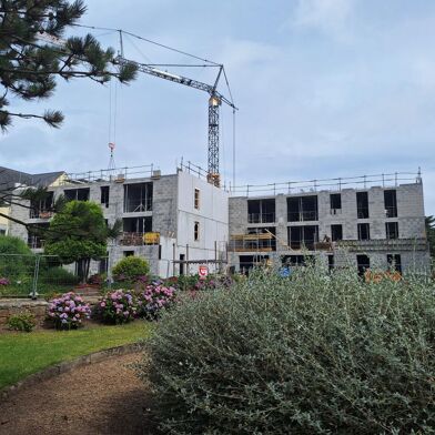 Appartement 3 pièces 352350 €