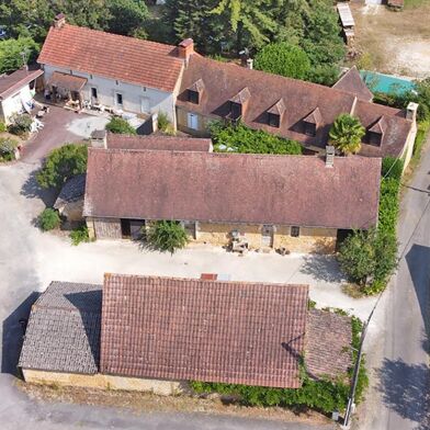 Maison 10 pièces 395000 €