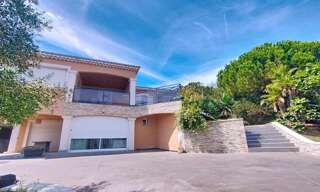 Maison 9 Pièces 225 m² à vendre à Le Teil (07400)