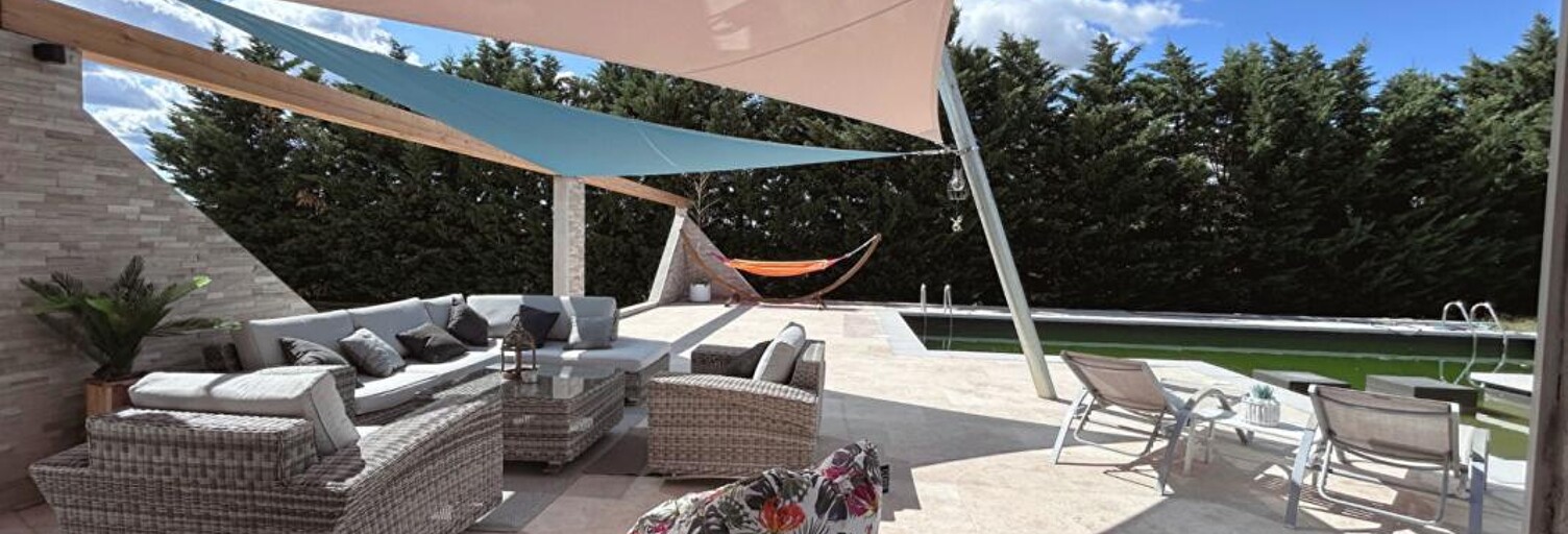 Maison 5 Pièces 200 m² à vendre à Pernes-les-Fontaines (84210)