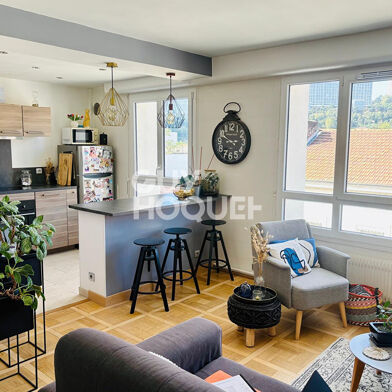 Appartement 5 pièces 229900 €