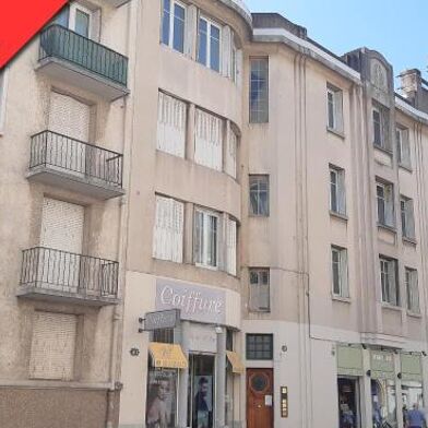 Appartement 3 pièces 740 €