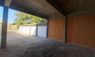 Garage   m² à louer à Tours (37000)