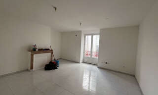 Immeuble  140 m² à vendre à Saint-Pons-de-Thomières (34220)