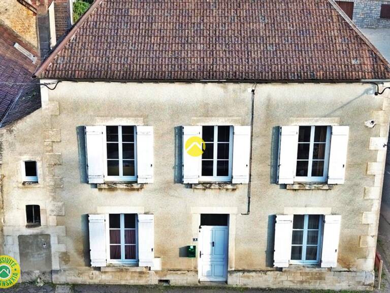 MAISON AVEC COUR et JARDIN — photo 1