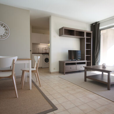 Appartement 2 pièces 360400 €