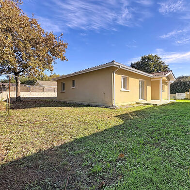 Maison 4 pièces 389000 €