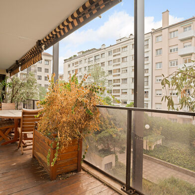 Appartement 6 pièces 900000 €