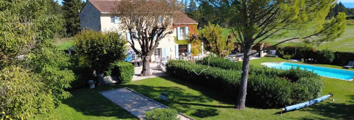 Maison 8 Pièces 330 m² à vendre à Monteux (84170)