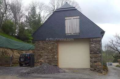 Local industriel  320 €