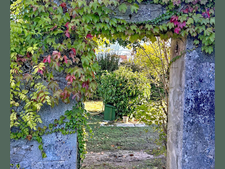 Proche Bazas - Maison en Pierre - 8 chambres et dépendances — photo 1