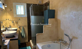 Maison 7 Pièces 147 m² à vendre à Le Puy-Sainte-Réparade (13610)