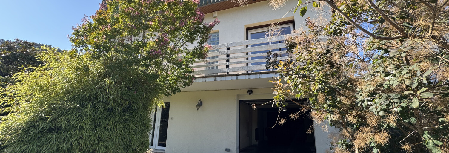 Maison 8 Pièces 226 m² à vendre à Royat (63130)