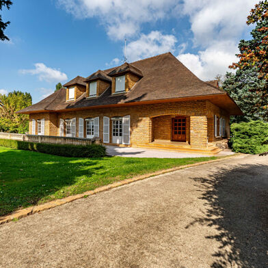 Maison 8 pièces 795000 €