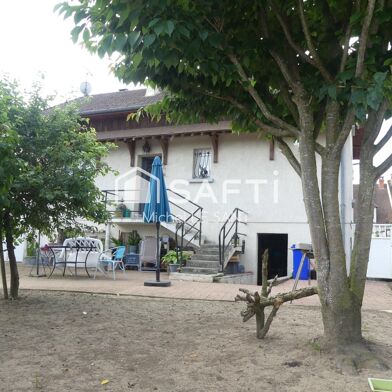 Maison 4 pièces 250000 €