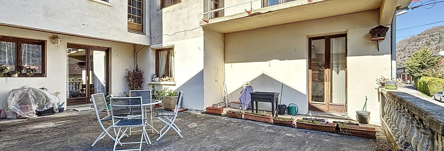 Appartement 7 Pièces 117 m² à vendre à Saint-Claude (39200)