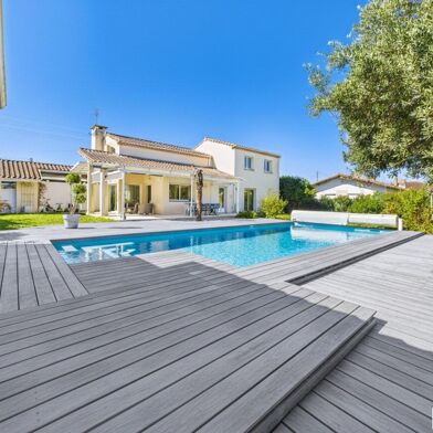 Maison 5 pièces 549000 €