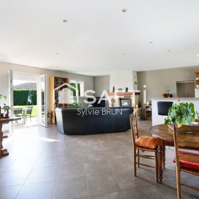 Maison 4 pièces 343200 €