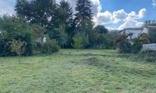 Terrain  610 m² à vendre à La Chapelle-de-Guinchay (71570)