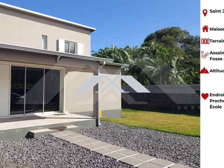 Maison F4 92 m² Saint Joseph — photo 1