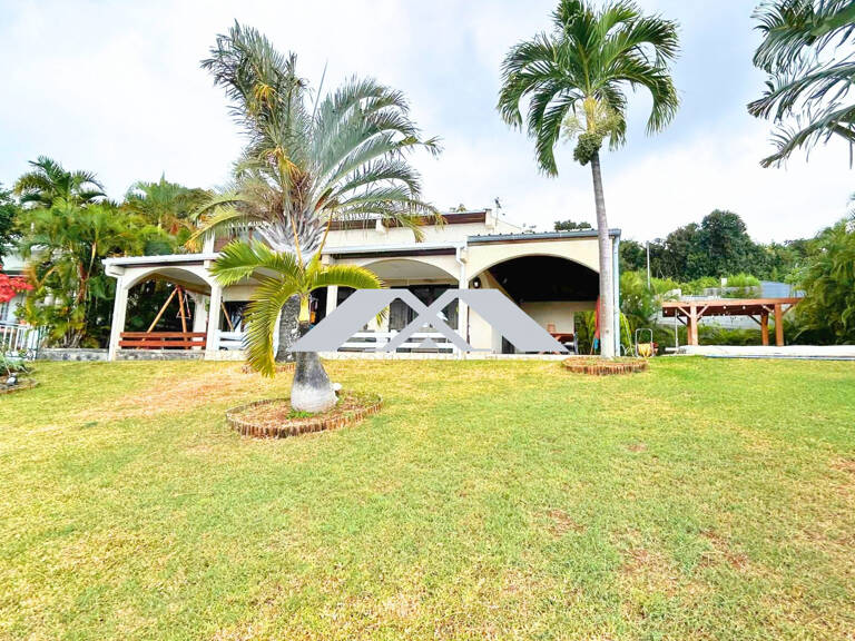 Villa 5 pièces avec piscine et vue mer ! — photo 1