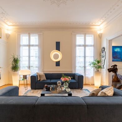 Appartement 5 pièces 499000 €