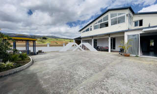 Maison 7 Pièces 230 m² à vendre à Le Tampon (97430)