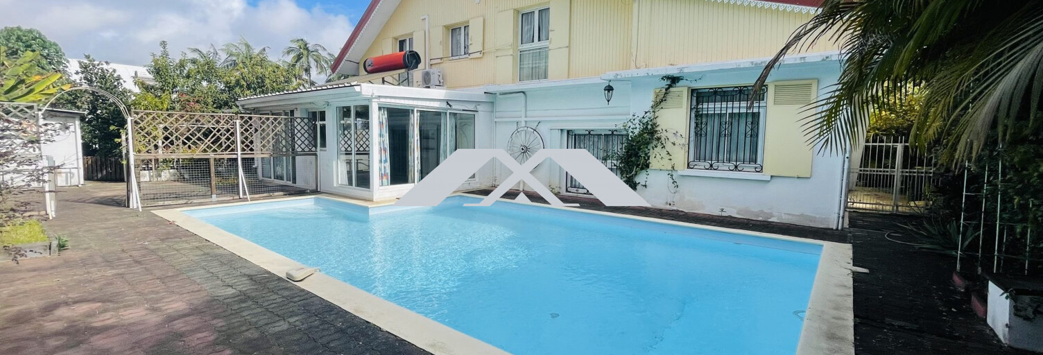 Maison 7 Pièces 254 m² à vendre à Le Tampon (97430)