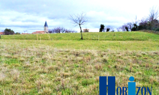 Terrain  472 m² à vendre à Lézigneux (42600)