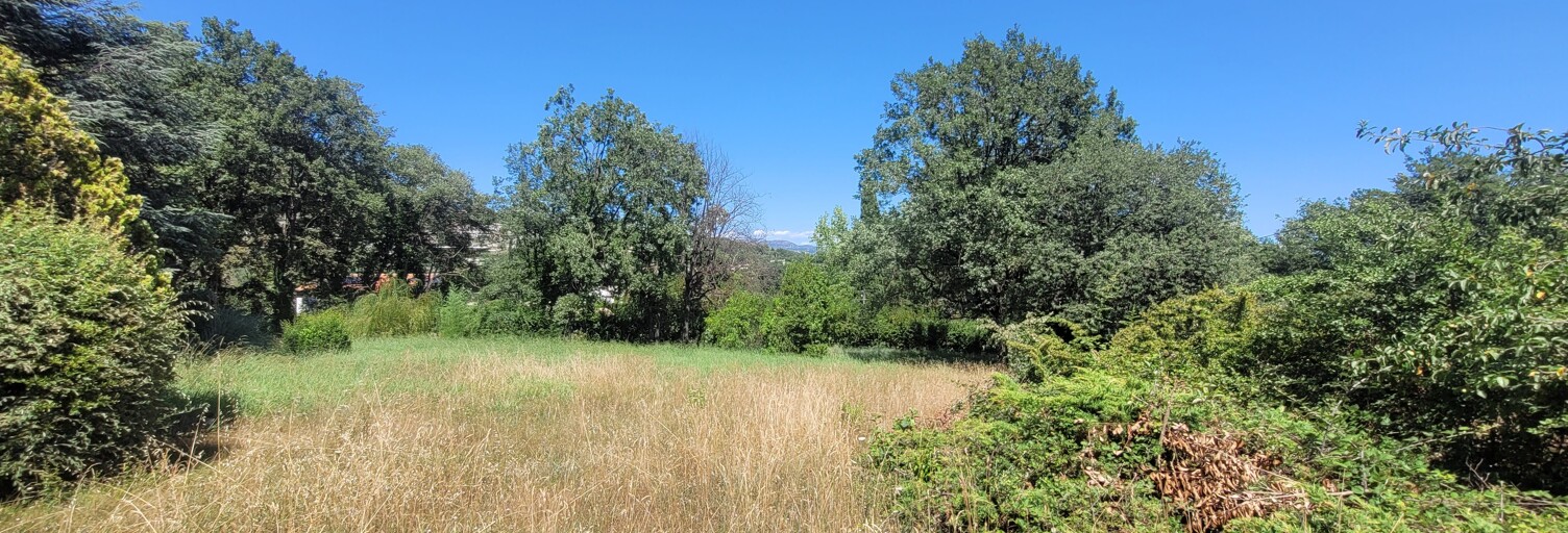 Terrain 785 m² à construire La Gaude (06610)