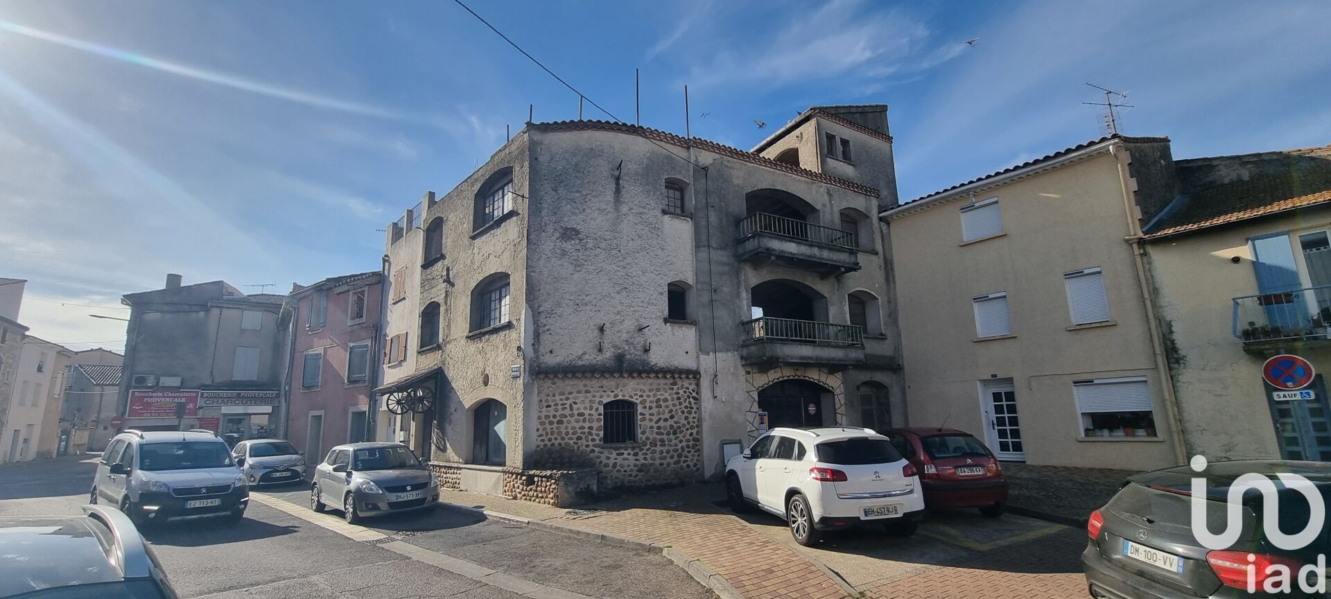 Manduel - 400m² - 1p.