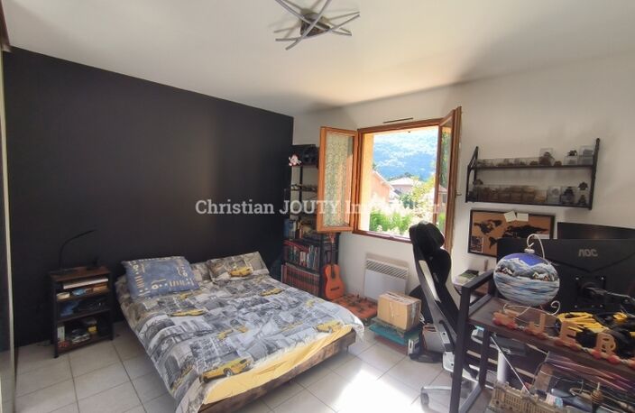 Villa — photo 5